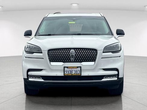 Certified 2021 Lincoln Aviator Reserve w/ Equipment Group 201A AWD/4WD image 8
