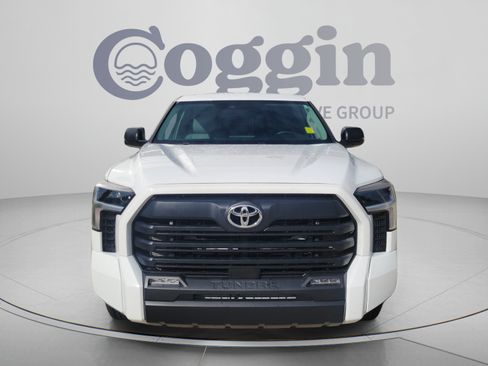 Used 2024 Toyota Tundra SR5 w/ SR5 Premium Package RWD image 5