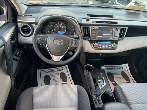 Used 2015 Toyota RAV4 XLE image 19