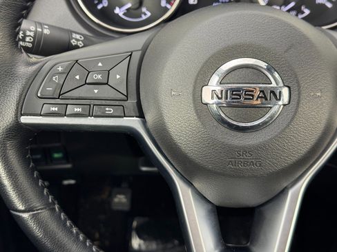 Used 2022 Nissan Rogue Sport SV image 20