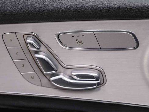 Certified 2022 Mercedes-Benz GLC 300 image 29