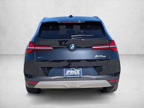 Used 2025 BMW X3 xDrive30i w/ Premium Package image 7