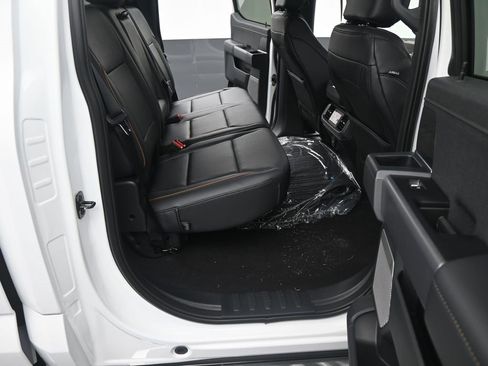 New 2025 Ford F150 Lariat w/ FX4 Off-Road Package image 14