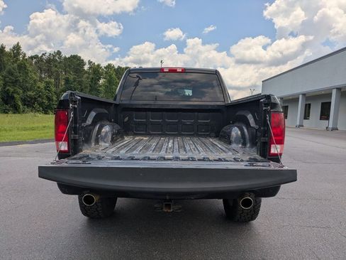 Used 2018 RAM 1500 Express w/ Express Value Package RWD image 13