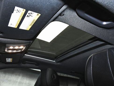 Used 2023 Mercedes-Benz GLE 450 4MATIC image 53