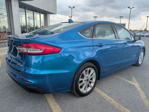 Used 2019 Ford Fusion SE image 7