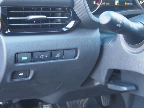 Used 2020 Nissan Sentra SR image 20