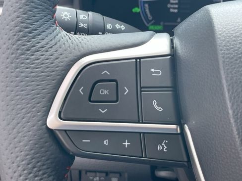 Used 2026 Toyota Sienna XSE FWD image 7