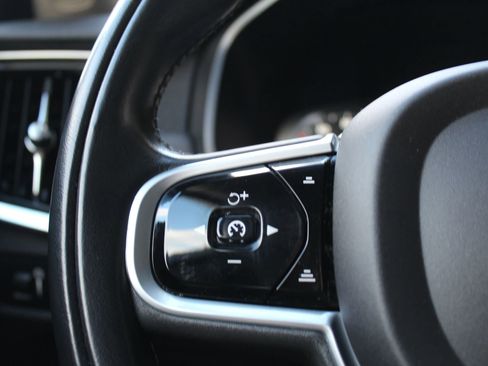 Used 2019 Volvo V90 T6 Cross Country w/ Advanced Package image 25