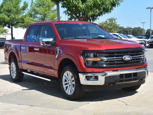 Used 2025 Ford F150 XLT w/ Equipment Group 303A High AWD/4WD image 3