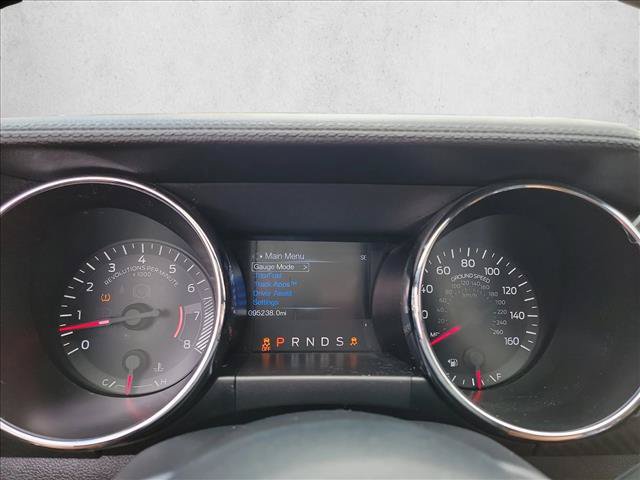 Used 2016 Ford Mustang Coupe RWD image 15