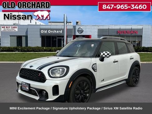 Used 2023 MINI Cooper Countryman S w/ Signature Upholstery Package AWD/4WD image 1