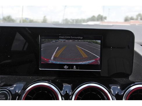 Used 2022 Mercedes-Benz GLA 250 image 27