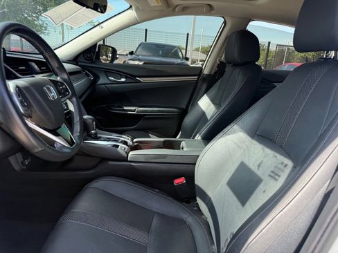 Used 2019 Honda Civic EX-L image 9