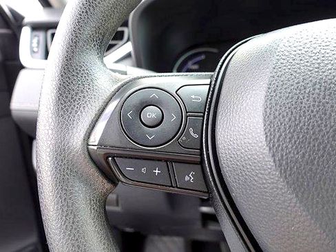 Certified 2024 Toyota RAV4 LE AWD/4WD image 14