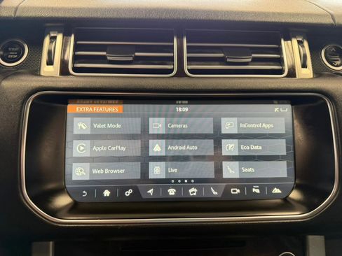 Used 2017 Land Rover Range Rover Supercharged AWD/4WD image 53