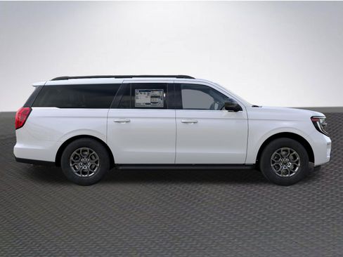 New 2027 Ford Expedition Max Active RWD image 5