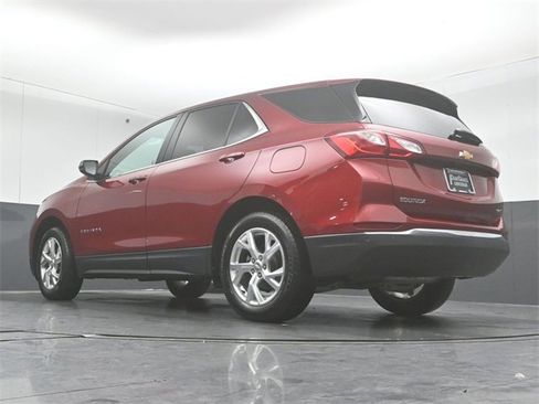 Used 2019 Chevrolet Equinox LT image 39