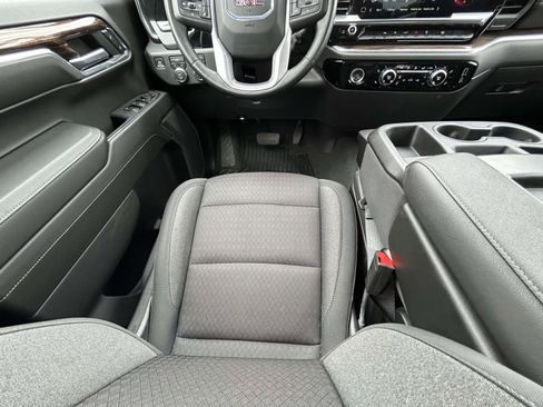 Used 2024 GMC Sierra 1500 Elevation AWD/4WD image 13
