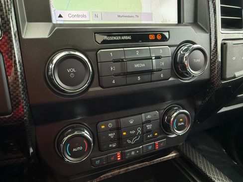 Used 2019 Ford F250 Lariat w/ Lariat Ultimate Package image 62