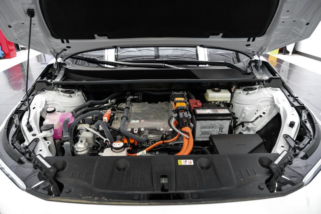 Used 2026 Toyota bZ FWD image 46