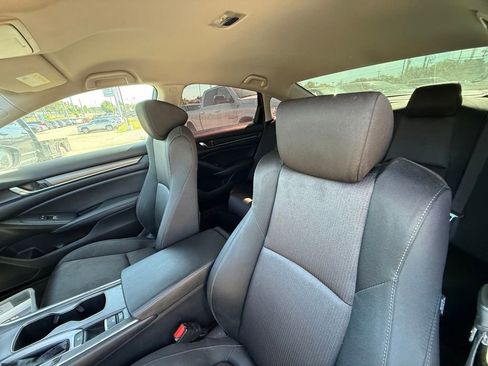 Used 2020 Honda Accord LX image 12