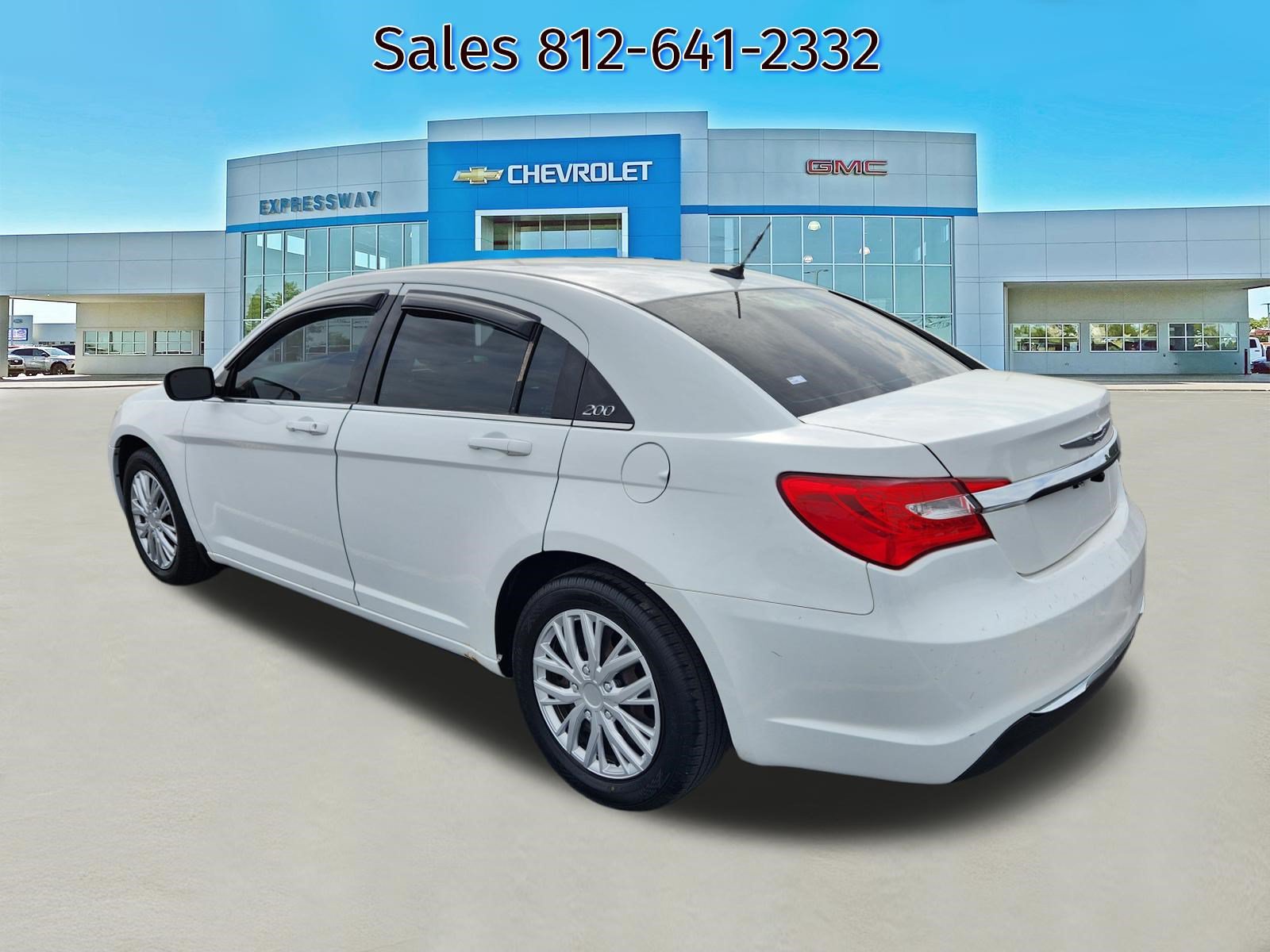 Used 2014 Chrysler 200 LX FWD image 5