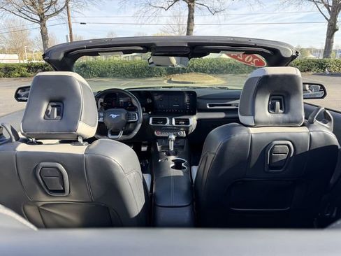 Used 2024 Ford Mustang Premium image 15