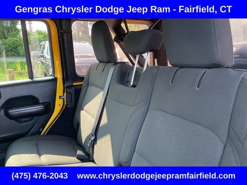 Used 2019 Jeep Wrangler Unlimited Sport S AWD/4WD image 36