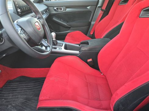 Used 2025 Honda Civic Type R image 11