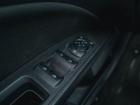 Used 2020 Ford Fusion SE image 20