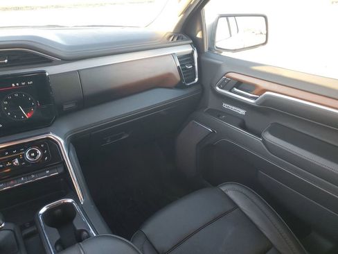 Used 2023 GMC Sierra 1500 Denali w/ Denali Reserve Package image 11