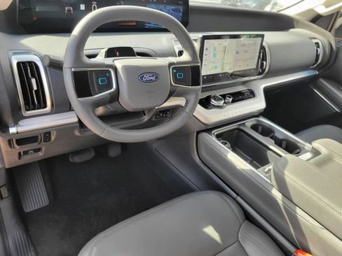 New 2026 Ford Expedition Max Active image 17