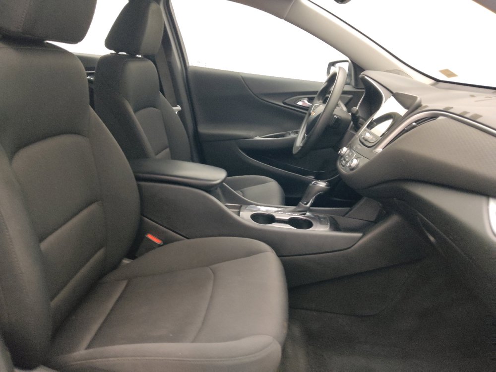 Used 2020 Chevrolet Malibu LS FWD image 21