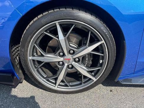 Used 2021 Chevrolet Corvette Stingray Preferred Cpe w/ Battery Protection Package RWD image 11