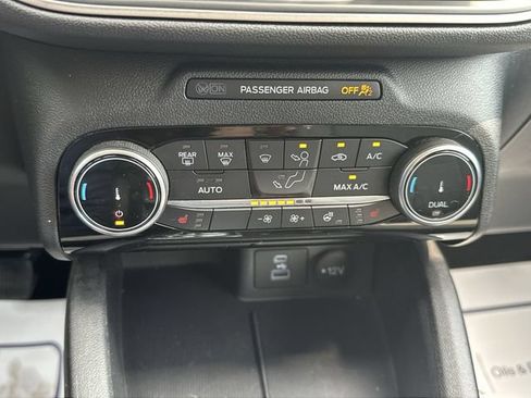 Used 2022 Ford Escape SE w/ Convenience Package AWD/4WD image 18