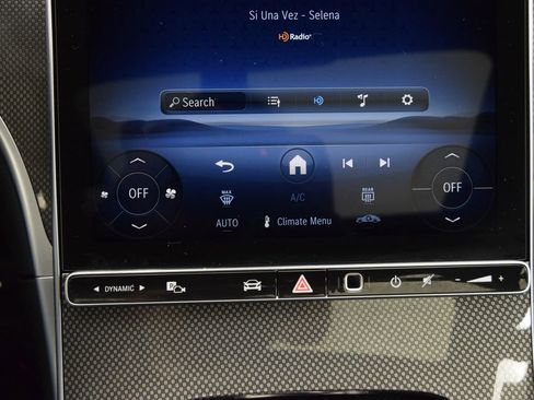 Used 2025 Mercedes-Benz C 300 4MATIC Sedan image 28