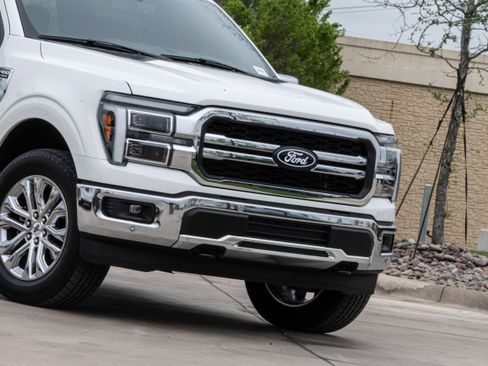 Used 2025 Ford F150 Lariat w/ Equipment Group 502A High image 32