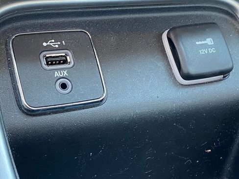 Used 2020 Jeep Compass Latitude image 18