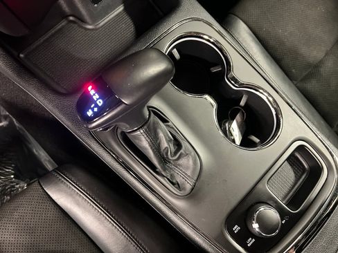 Used 2019 Dodge Durango R/T AWD/4WD image 25