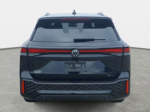 New 2026 Volkswagen Tiguan SE R-Line AWD/4WD image 6