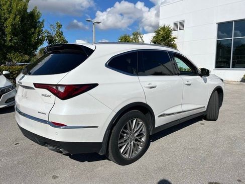 Used 2023 Acura MDX SH-AWD w/ Advance Package image 4