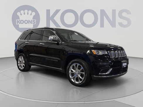 Used 2019 Jeep Grand Cherokee Summit w/ Skid Plate Group AWD/4WD image 10