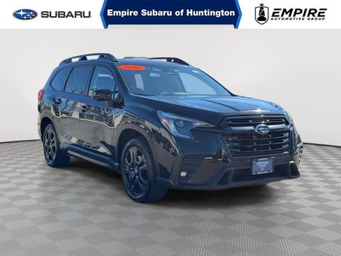 Used 2023 Subaru Ascent Onyx Edition Limited image 1