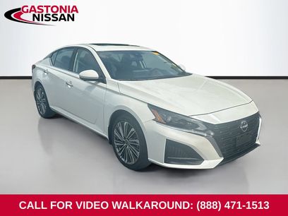 Used 2023 Nissan Altima 2.5 SL