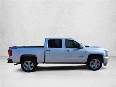 Used 2018 Chevrolet Silverado 1500 Custom w/ Texas Edition image 4