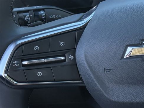 New 2026 Chevrolet Equinox LT image 13