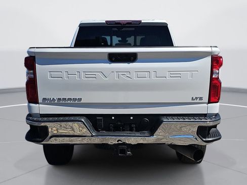 Certified 2020 Chevrolet Silverado 2500 LTZ w/ LTZ Premium Package AWD/4WD image 5