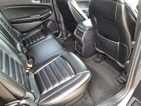 Used 2022 Ford Edge SEL image 27