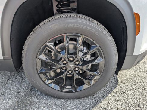 New 2026 Chevrolet Traverse LT w/ Midnight/Sport Edition image 5